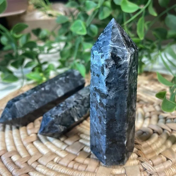 Larvikite Tower Crystal Gemstone Point Black Flash - Picture 4 of 13